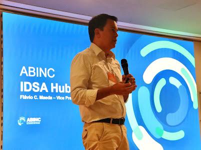 Flávio C. Maeda, Vice-Presidente da ABINC, na apresentação do IDSA Hub Brasil durante o lançamento oficial